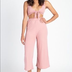 Front tie top & wide leg capri pants set
